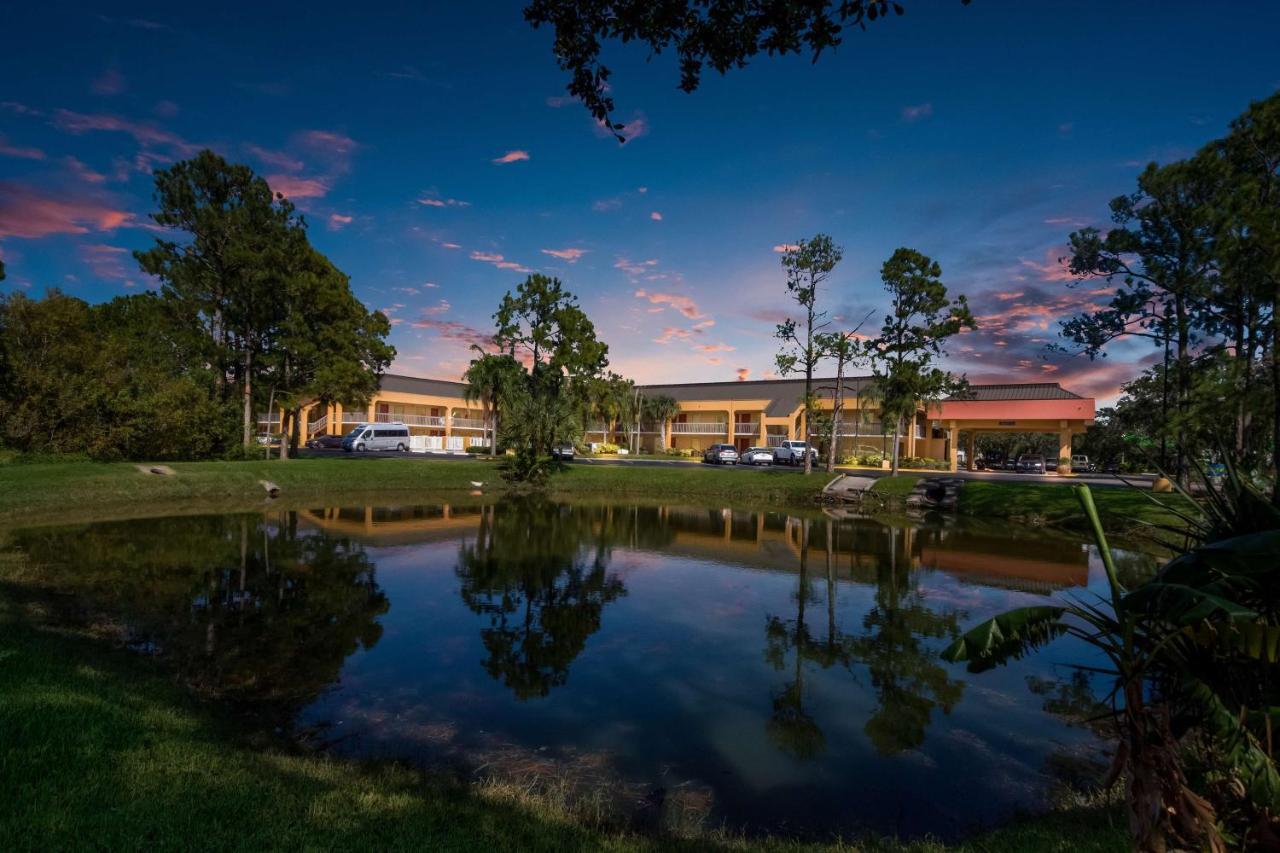 Surestay Hotel By Best Western St Pete Clearwater Airport Exterior photo